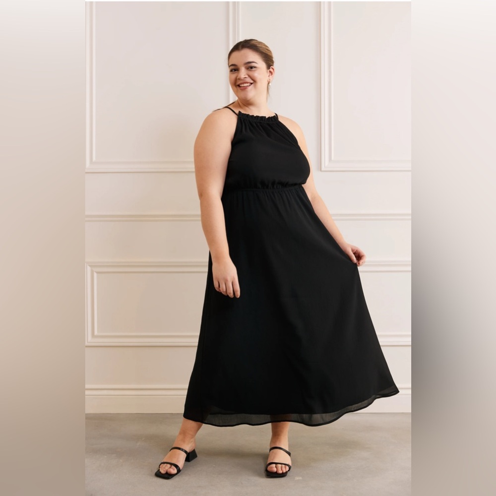 Black Halter Maxi Dress Womance
